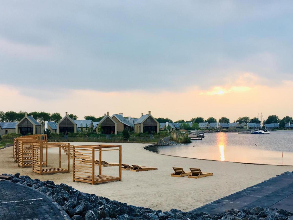 Holiday Home Oesterdam Resort Tholen Esterno foto